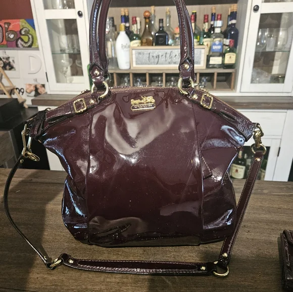 Coach Madison Lindsey Satchel With Matching Long Wallet Plum - Picture 2 of 16